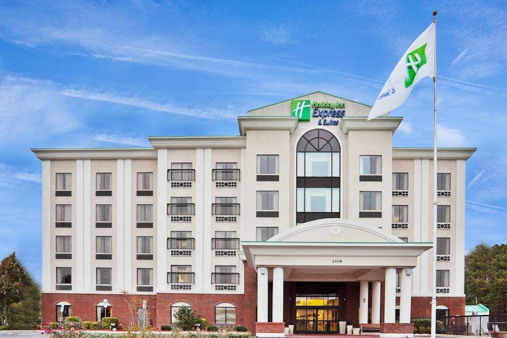 Holiday Inn Express & Suites Wilson-Downtown, An Ihg Hotel Exterior foto